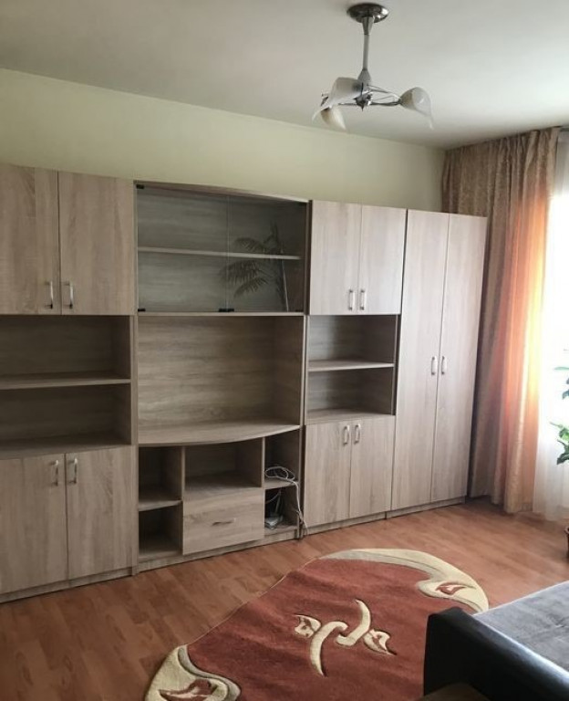 Garsoniera in zona Piata Domenii