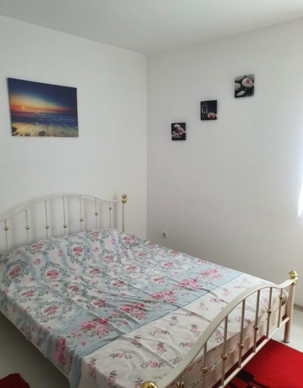 Garsoniera zona Eroii Revolutiei