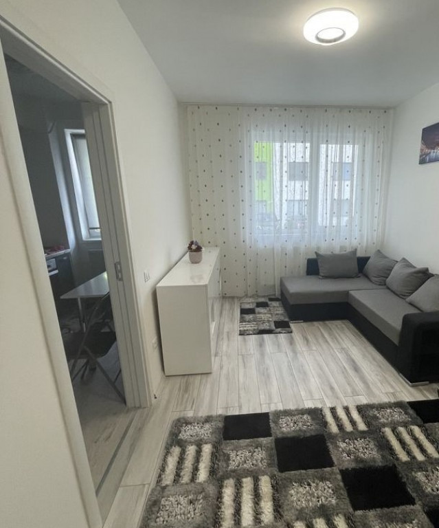 Garsoniera in zona Brancoveanu