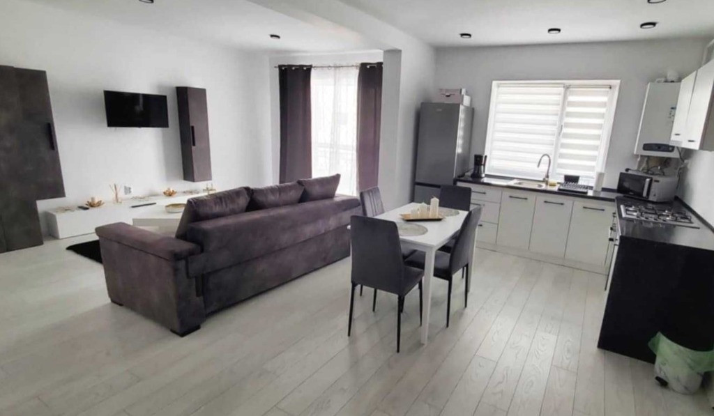 Apartament cu 2 camere zona Politehnica