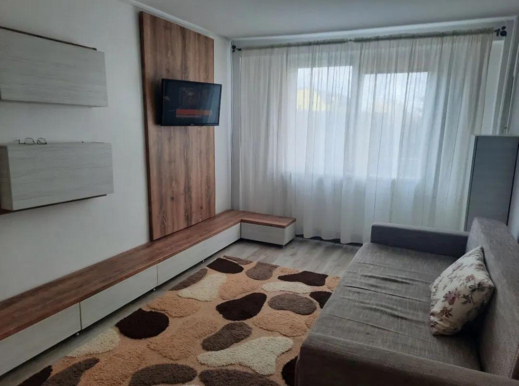 Apartament cu 2 camere, circular - zona Gemenii