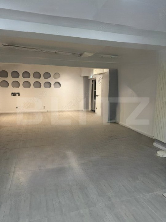 Spatiu comercial, 70 mp, demisol, ultracentral