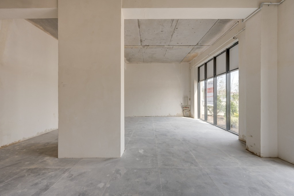 Militari, Bdul Iuliu Maniu, Sector 6 - Spatiu Comercial