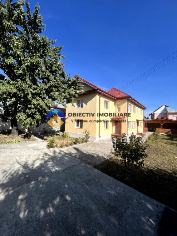 Vila Piatra Neamt zona 1 Mai