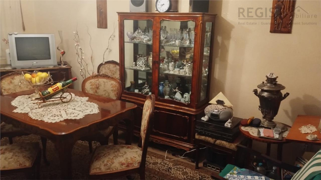 Apartament 3 camere decomandat ultracentral