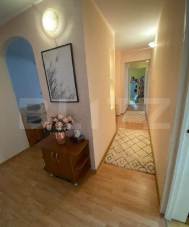 Apartament 4 camere, 90 mp, Dambu Pietros