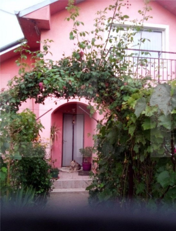 Casa 4 camere, 170mp, zona Prundu