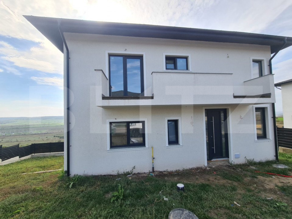 Casa la cheie, 4 camere 120 mp utili, 630 mp teren, Valea Lu