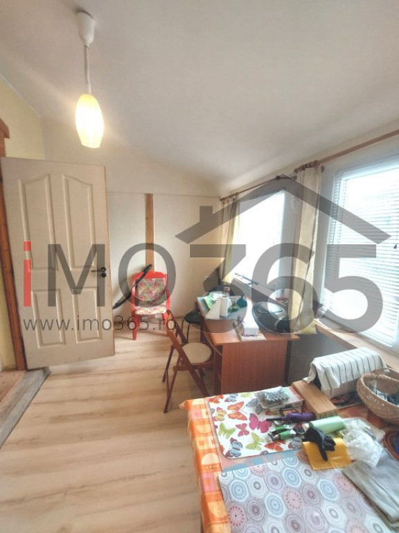 Casa Lupueni (Babana) cu teren 4935 mp