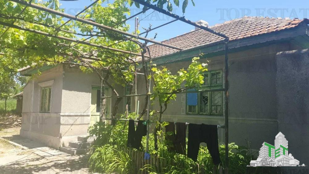 TEREN DULCESTI,23 AUGUST