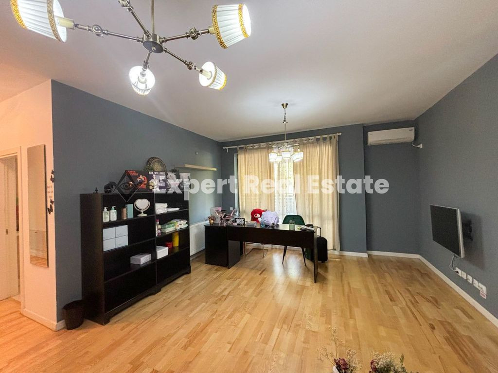APARTAMENT MODERN 3 CAMERE-EROU IANCU NICOLAE-GRADINA