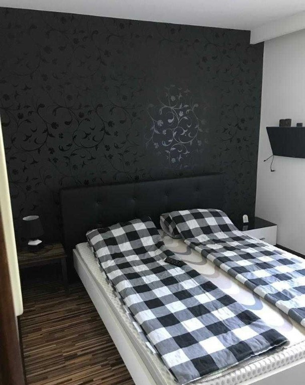 3 camere zona Piata Rahova