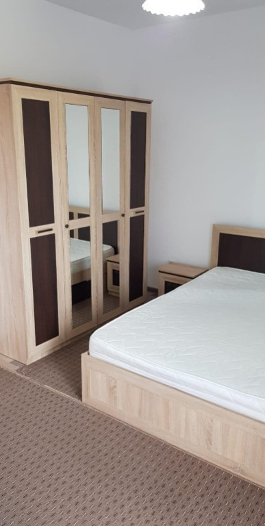 2 camere zona Bulevardul Drumul Taberei