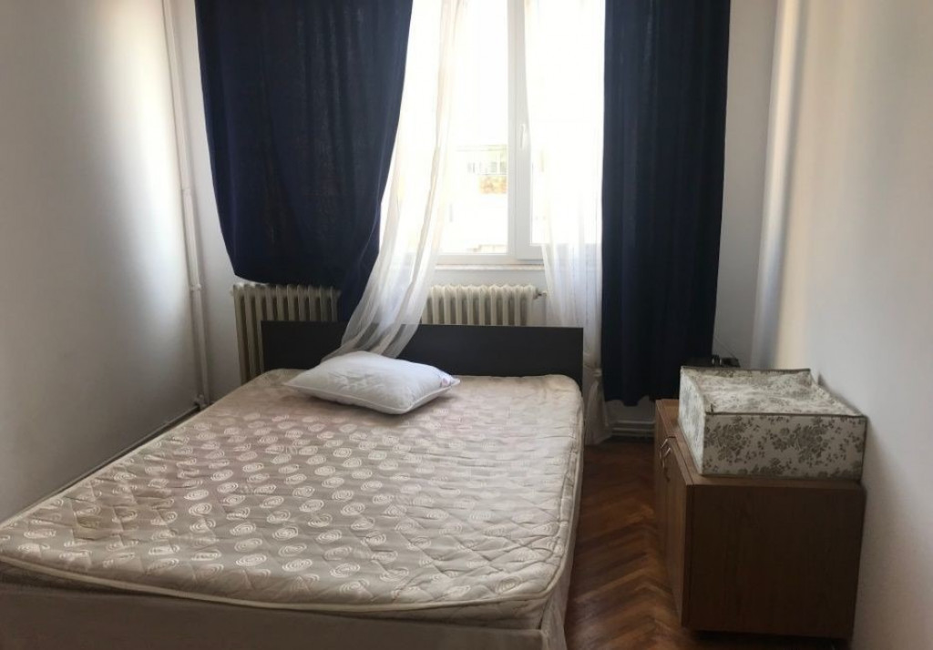 Apartament 2 camere in zona Bulevardul Titulescu