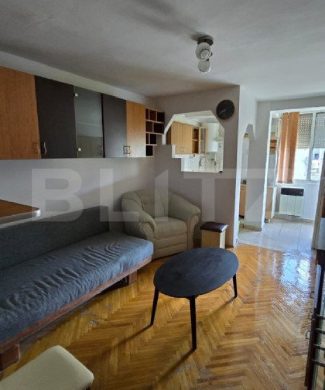 Garsoniera, cartierul Soarelui