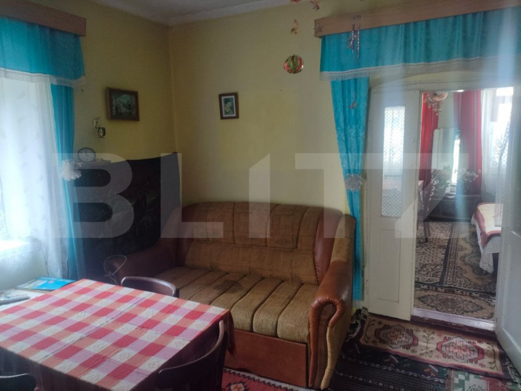 Casa renovabila/demolabila+ teren 891 mp, Radauti