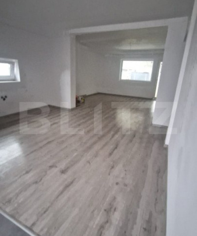 Casa noua P+1 , moderna teren 230 mp, 4 camere Tarlungeni