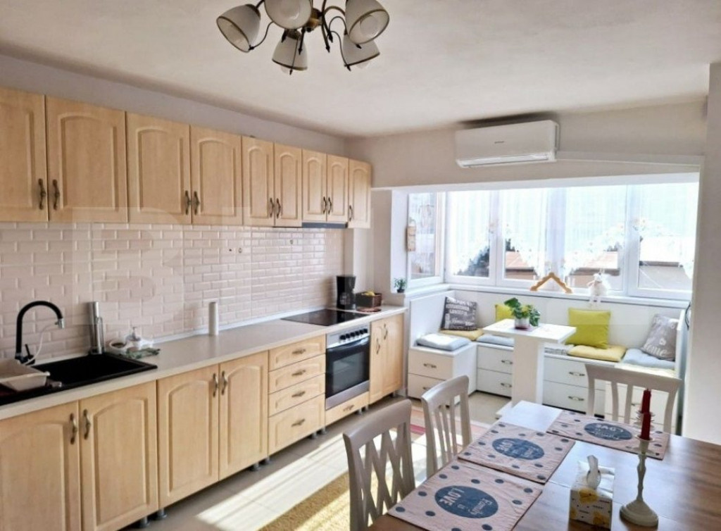 Apartament 80mp – cartier Carpați