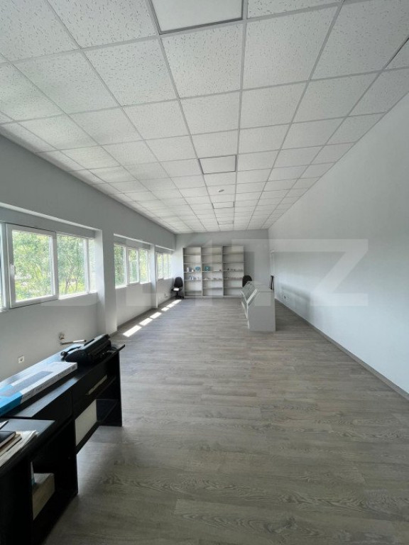 Spatiu de birou de inchiriat, 50mp, zona Corunca