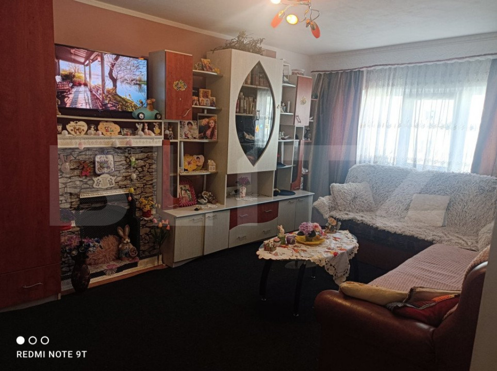 Apartament 3 camere, zona Dumbrava Nord in suprafata de 72 m