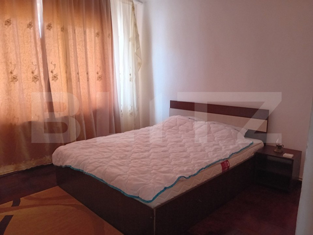 Apartament cu 3 camere, 70mp, etaj 3/4, zona Dumbrava 2
