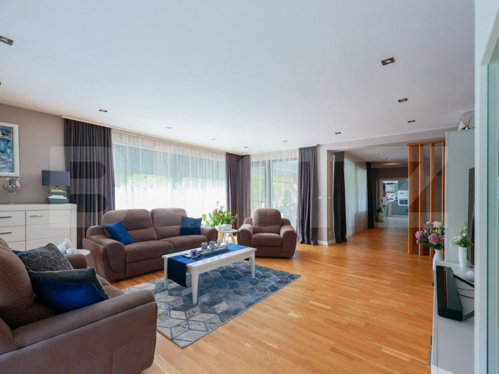 De vanzare Casa cu 4 camere, lux și confort la 5 minute de