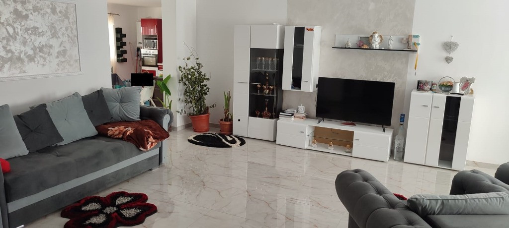 Satu Nou de Sus, casa finisata