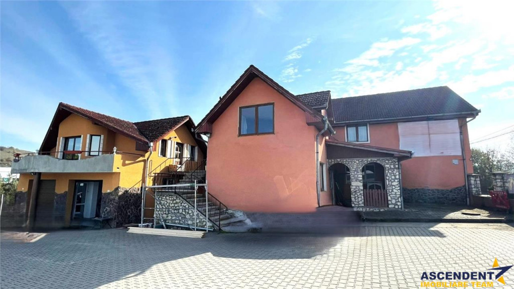 Restaurant si pensiune, Corunca, Mures.