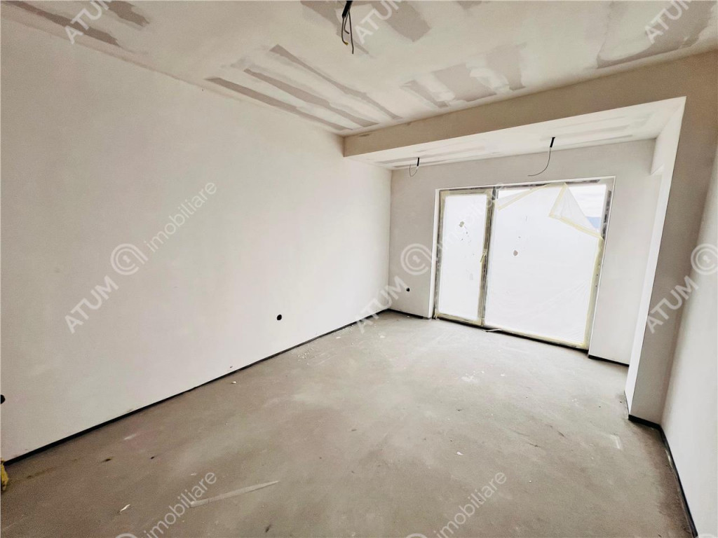 Apartament la cheie 2 camere 2 balcoane etajul 1 zona Doamna