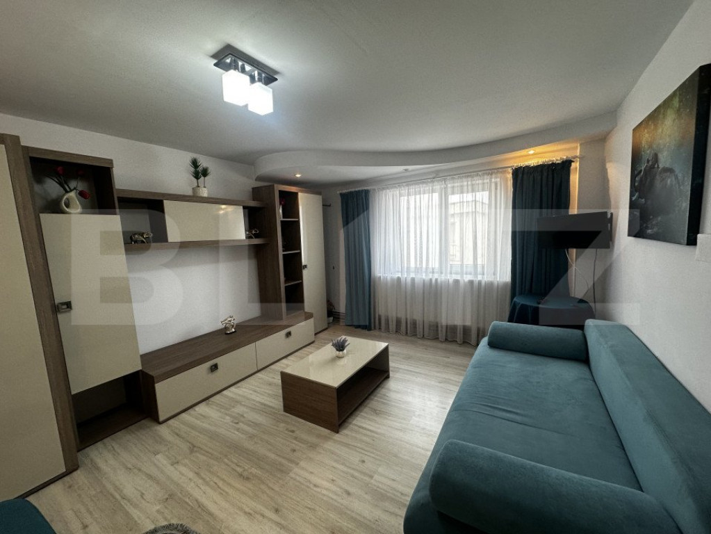 Garsoniera 36 mp, zona Debarcader