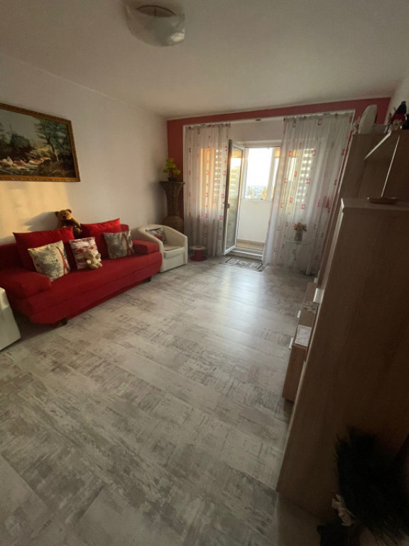 APARTAMENT 3 CAMERE RAHOVA, SLT POPA