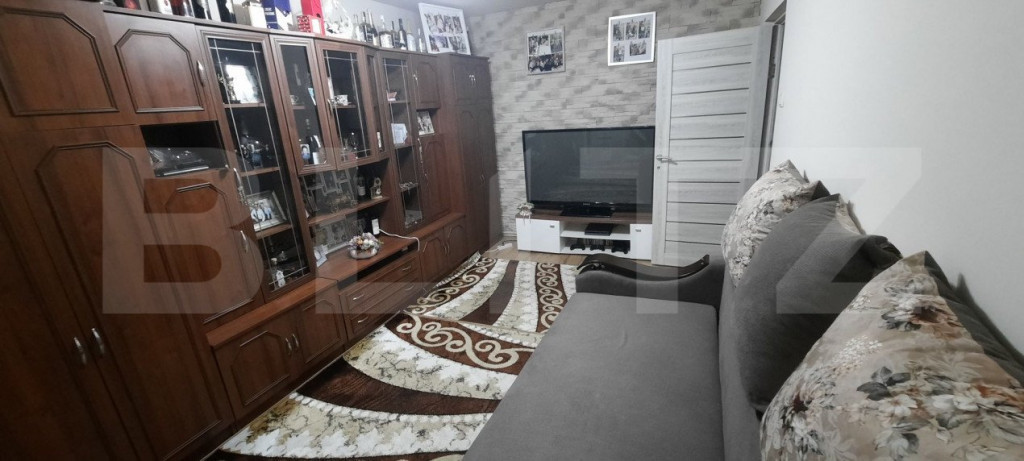 Apartament 3 camere,gradina si parcare, 52 mp, Aleea Postava