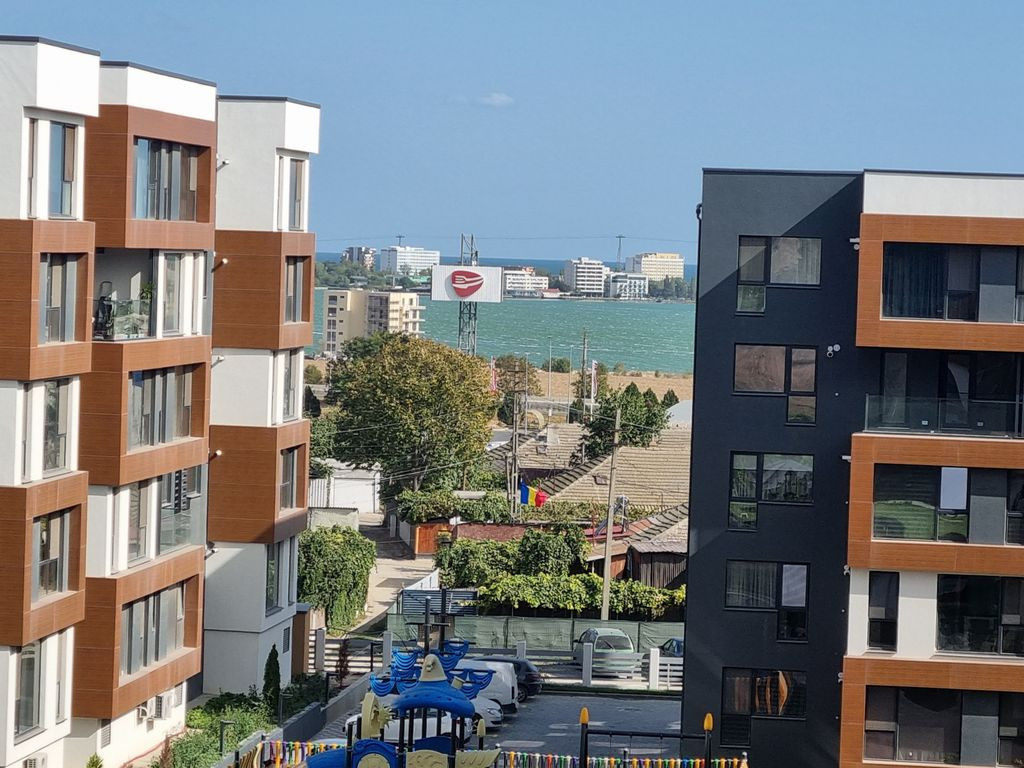 Tomis nord Carrefour-apartament 2 camere mobilat utilat m...