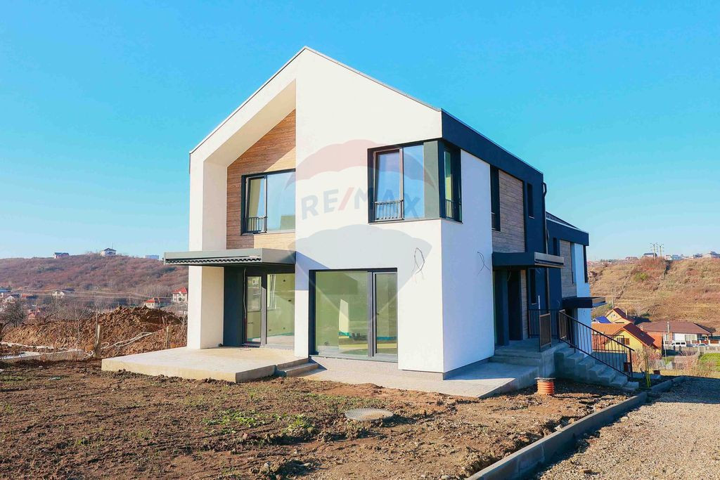 De vânzare Casă Nordică, 5 camere și 450 mp teren, De...