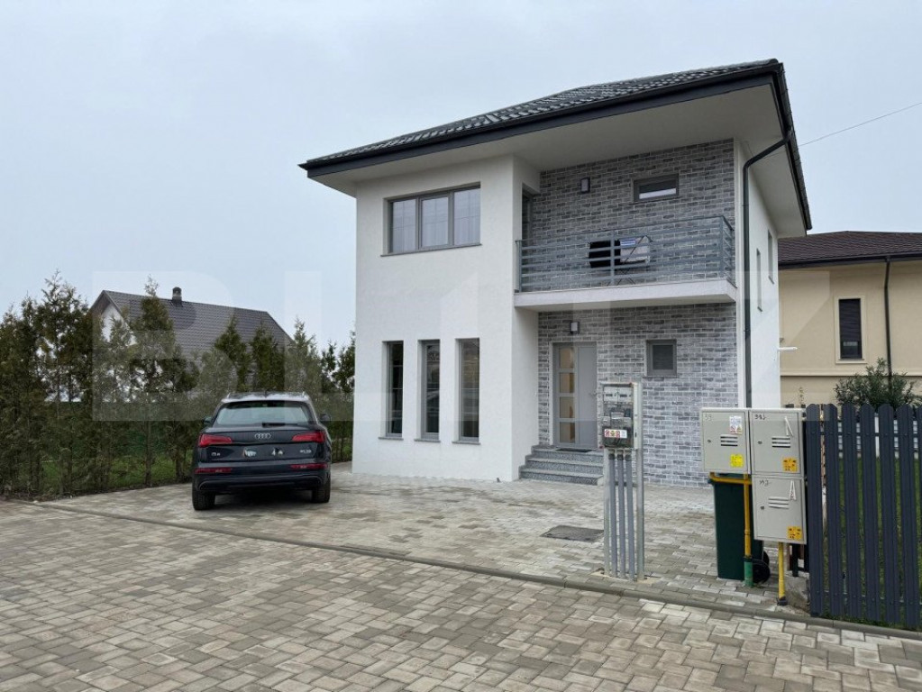 Casa individuala zona rezidentiala, 126 mp construiți ,380