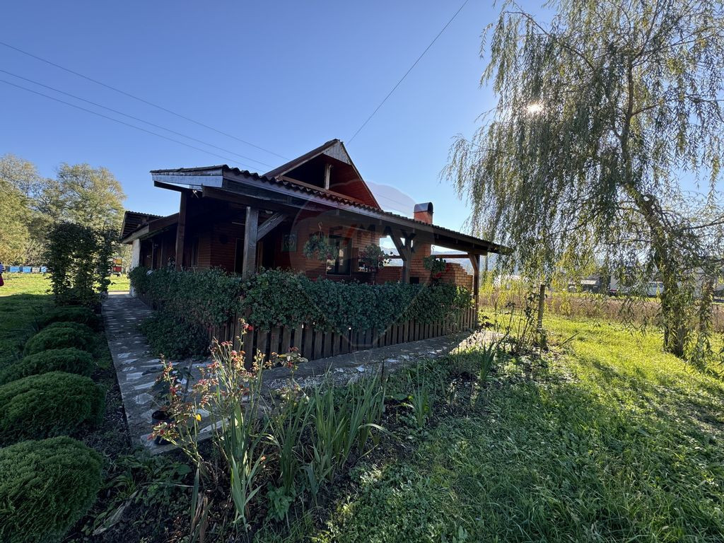 Cabană cu teren 2000MP Copalnic de vânzare