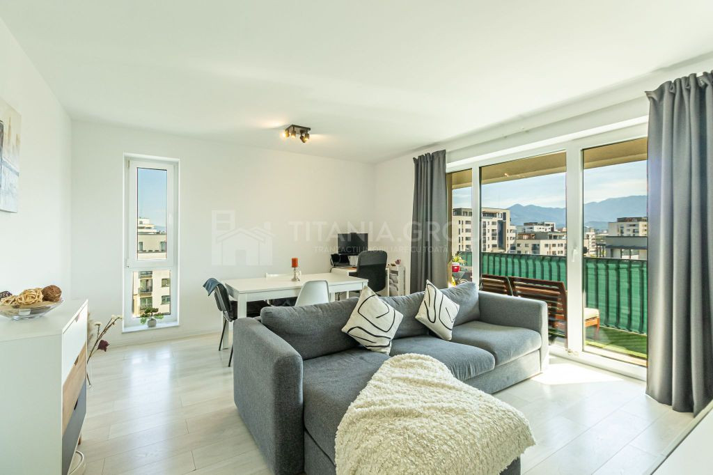 Kasper Coresi, Apartament 3 camere decomandat, 2 bai, par...