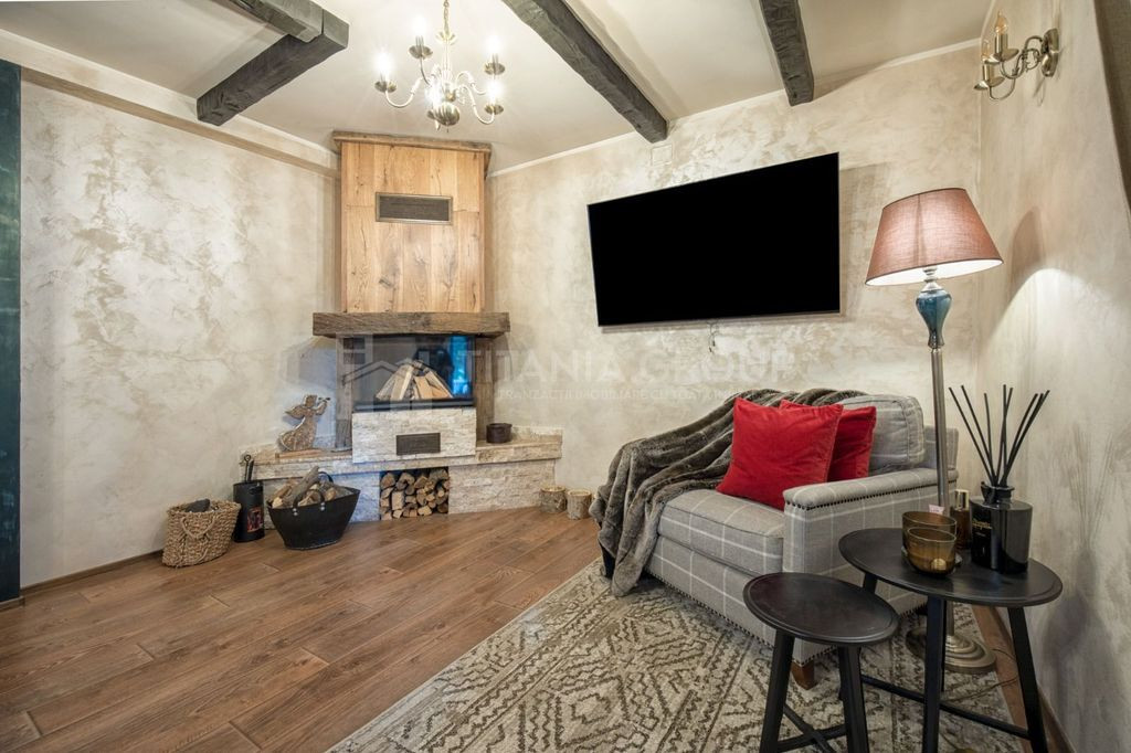 Vila superba mobilata si utilata, Cioplea - Predeal, lang...