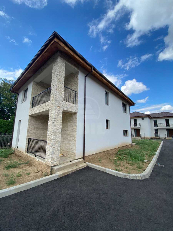 CASA INDIVIDUALA, SEMIFINISATA