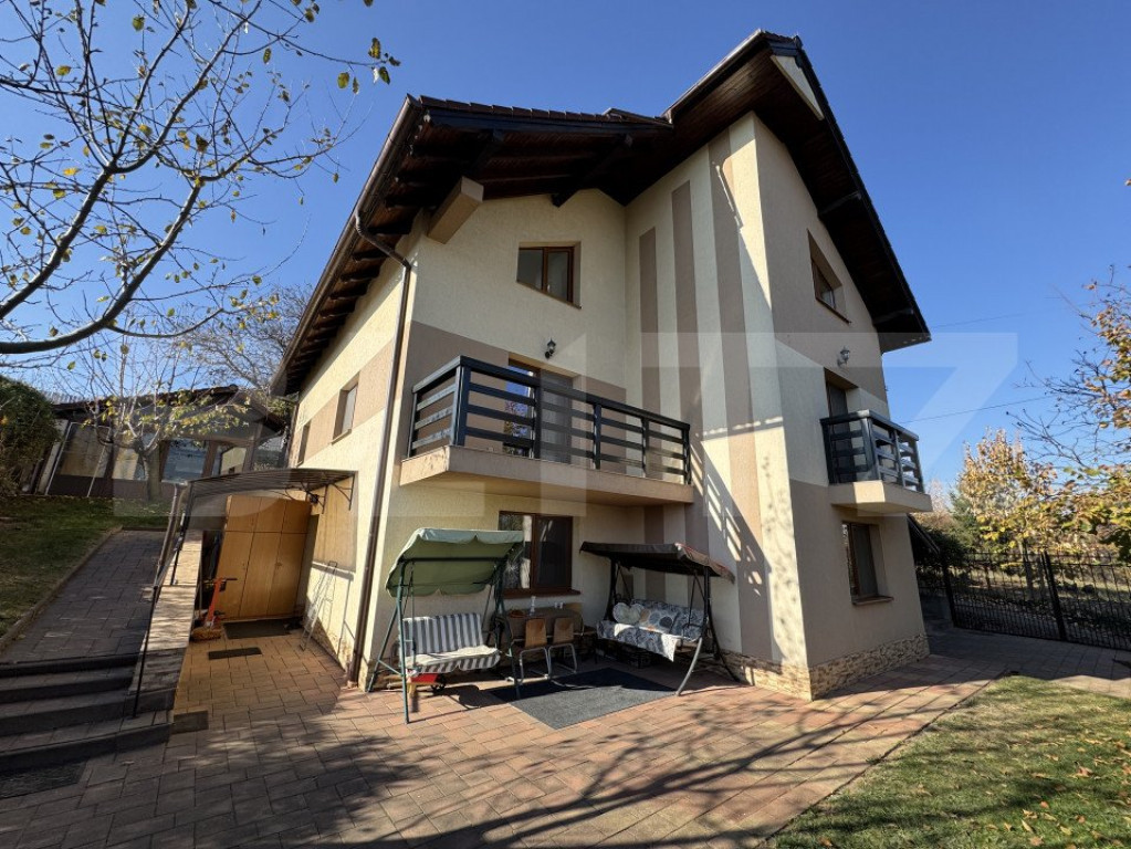 Casa individuală, 6 camere, 280 mp utili, 643 mp teren, zon