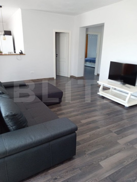 Apartament cu 3 camere de vanzare