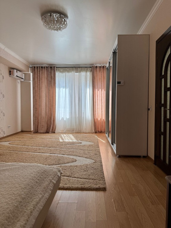 De inchirat apartament cu 2 camere in zona Grand Hotel Italia