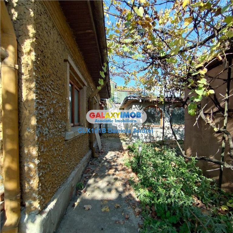 CASA 3 camere CURTE, Piata Rahova, Cartier Rahova, 80000 eu