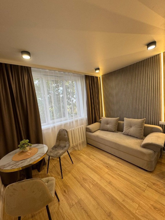 De inchiriat apartament cu 1 camera in zona Herastrau