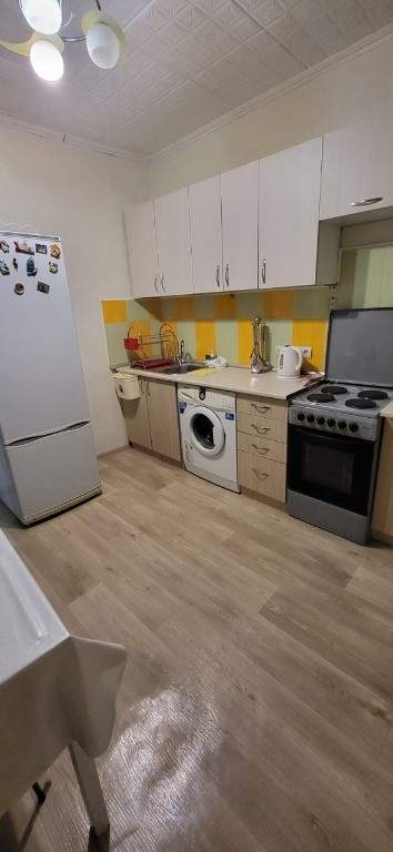 Garsoniera in zona Romancierilor