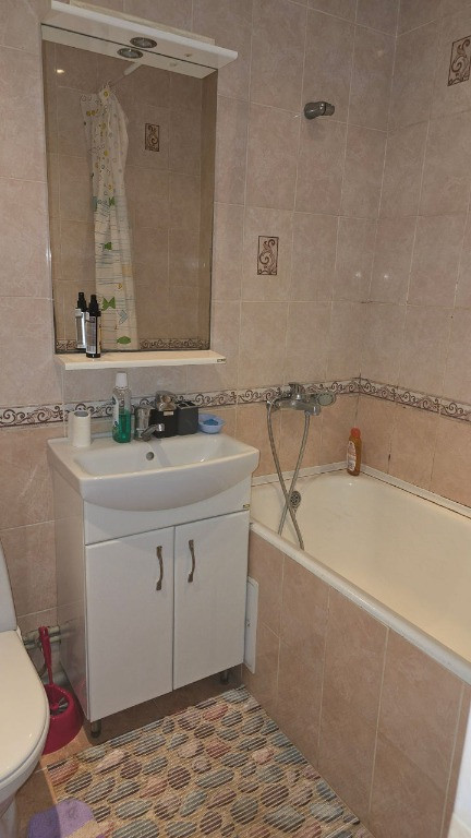 Oferim spre inchiriere garsoniera in cartierul Marasti