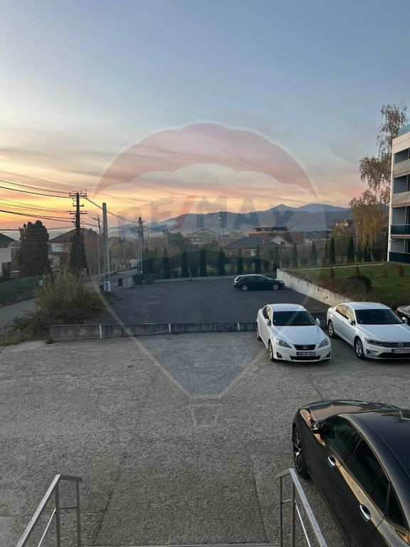 Apartament cu 3 camere de vânzare în Tautii Magheraus z...