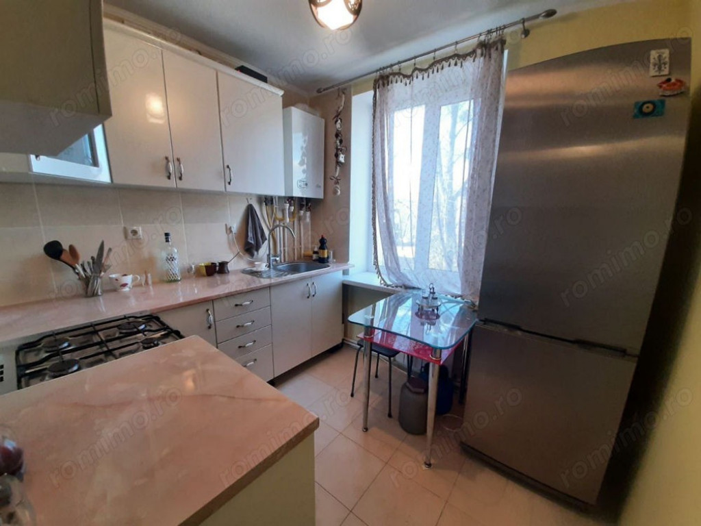 2 camere, in Berceni