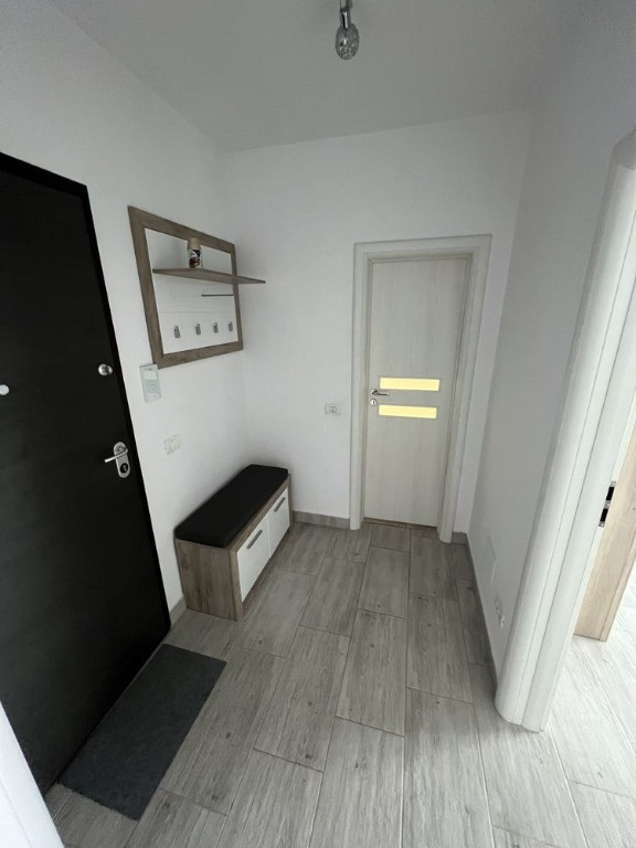 Inchiriez garsoniera zona Drumul Taberei