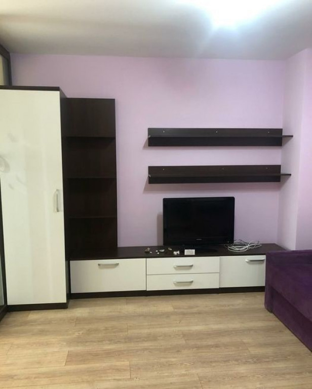 2 camere zona Timpuri Noi
